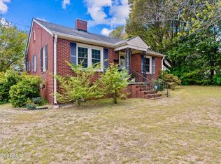 303 Myrtle Ave, Hamlet, NC 28345