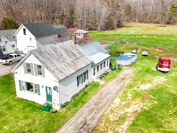 131 Commercial Street, Hartland, ME 04943