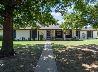 3227 Darby Ln, Denton, TX 76207