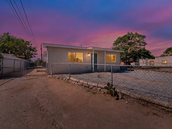 108 Garfield Ave SE, Albuquerque, NM 87102