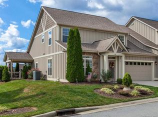 46 Burlington Ln, Fletcher, NC 28732
