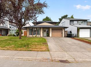 2472 Wayburne Cres, Langley, BC V2Y1B7