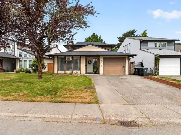 2472 Wayburne Cres, Langley, BC V2Y 1B7