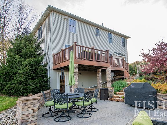 4th image of 1605 Heather Ln