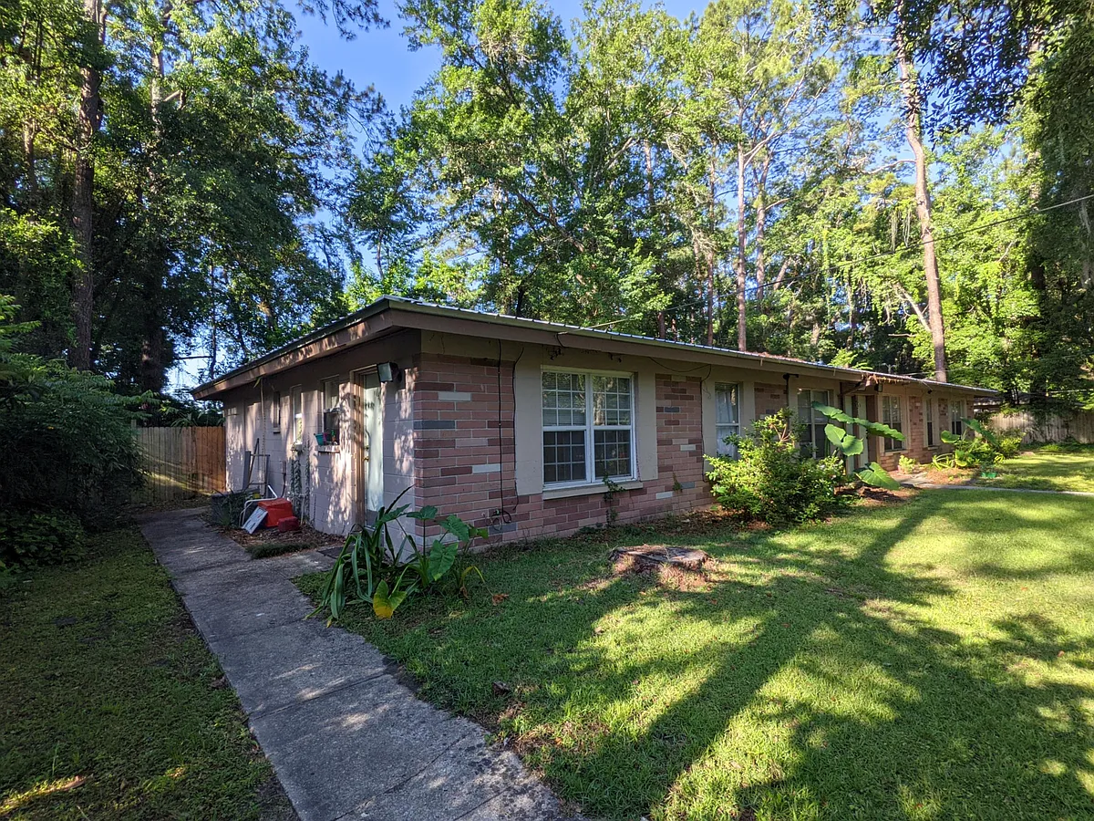 Building Photo - 315 NW 19th Ln #1