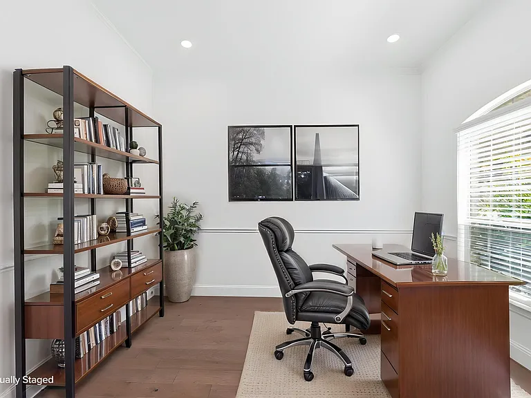 816 Omaha Trl — Photo 19