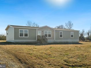 819 Bottom Rd, Saint Stephens Church, VA 23148