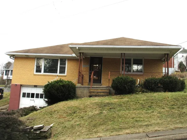 1061 Grant Ave, Monessen, PA 15062