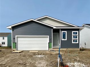 604 1st Ave S, Altoona, IA 50009