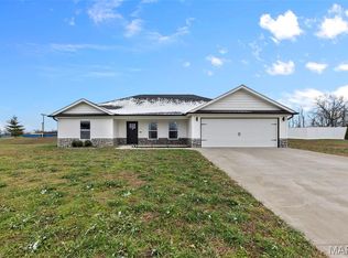 148 Ridge Rd, Oak Ridge, MO 63769