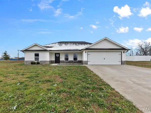 148 Ridge Rd, Oak Ridge, MO 63769