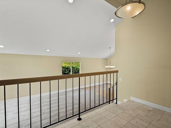 4th image of 5785 Barnswell Way