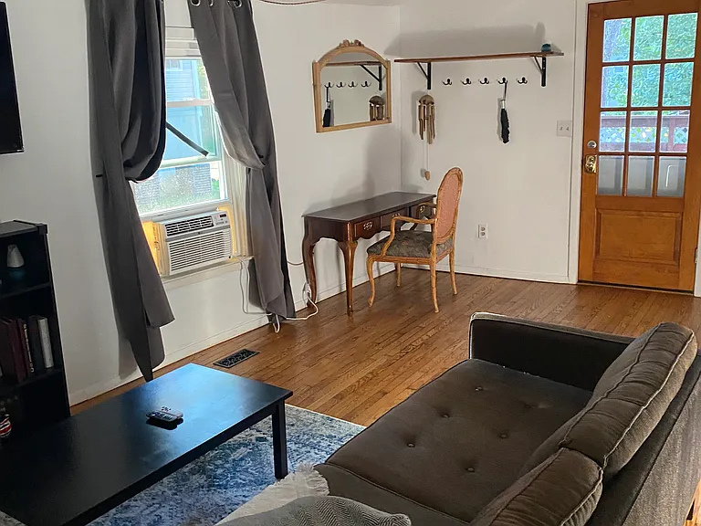 293 Hillside Ave #HOUSE — Photo 11