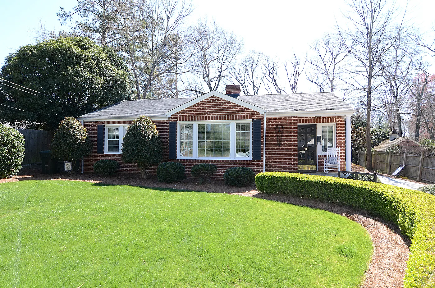 3 bed, 1706 sqft, $1,800 — Photo 2