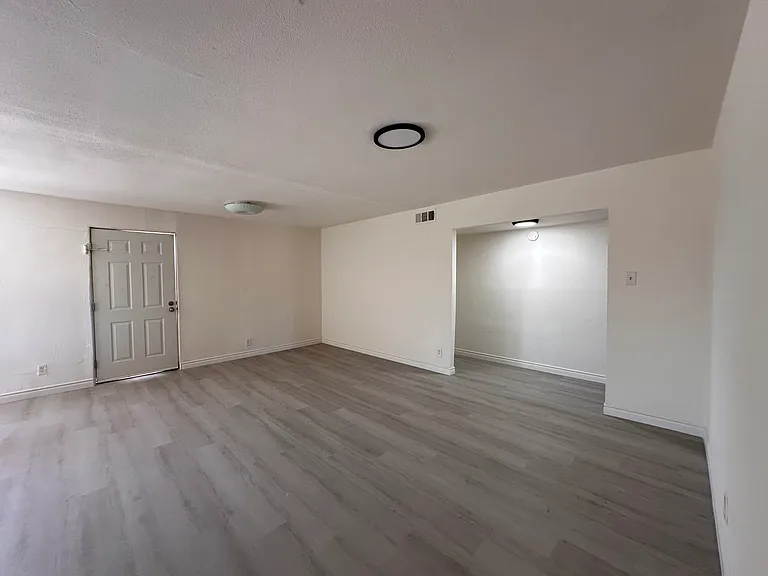 2146 Cantaria Ave — Photo 4