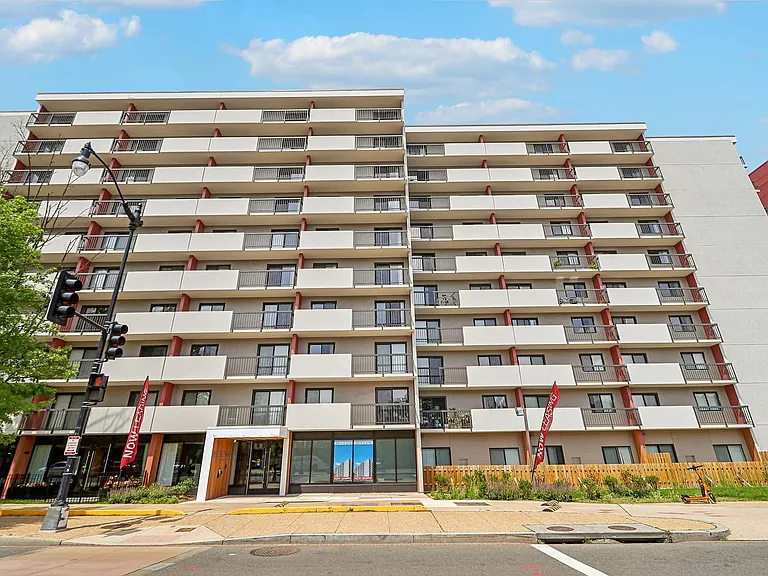 1400 Florida Ave NE — Photo 5