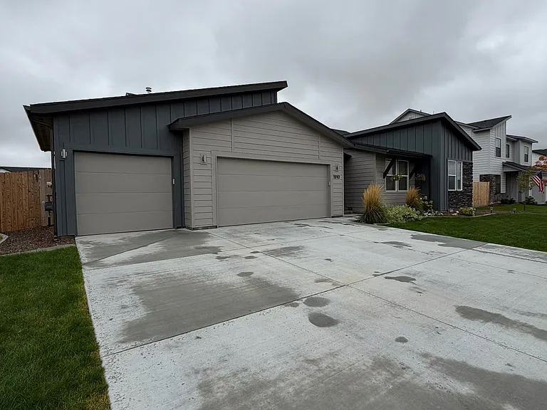 1910 SW Cooper Ave — Photo 23