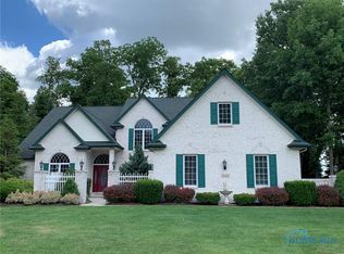 6661 E Blue Prairie Dr, Whitehouse, OH 43571