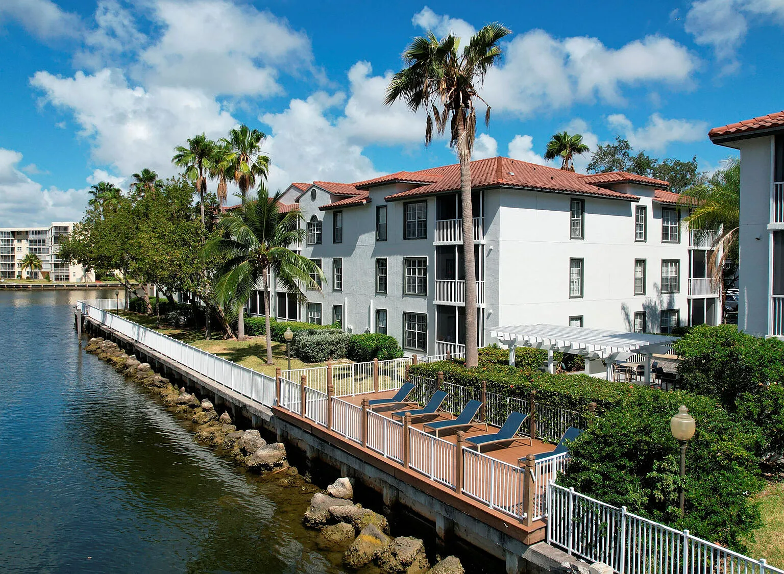 Town Aventura — Photo 4