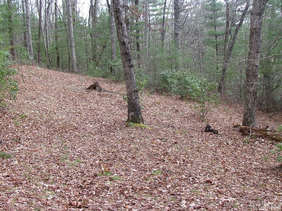 1st image of 7 Shady Glen