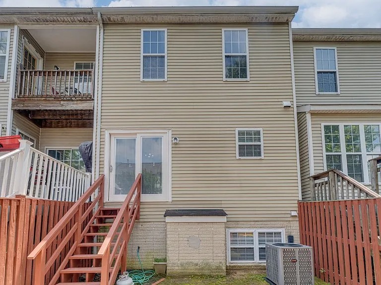 2383 Laconia Ct — Photo 35