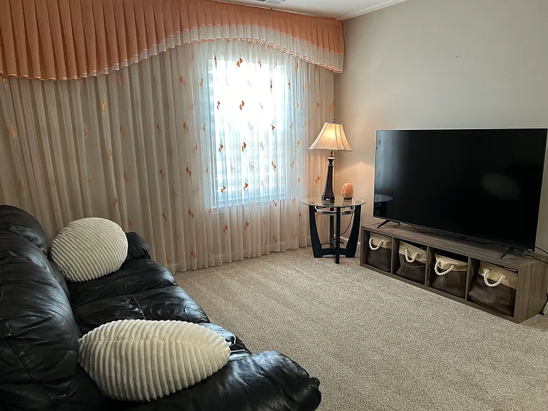 8145 Hovingham Way — Photo 17