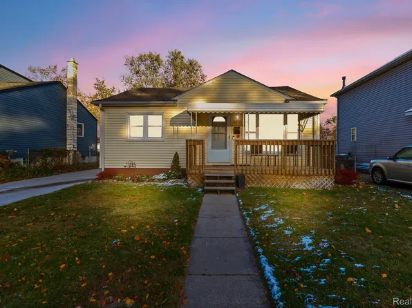 3270 Minerva St, Ferndale, MI 48220