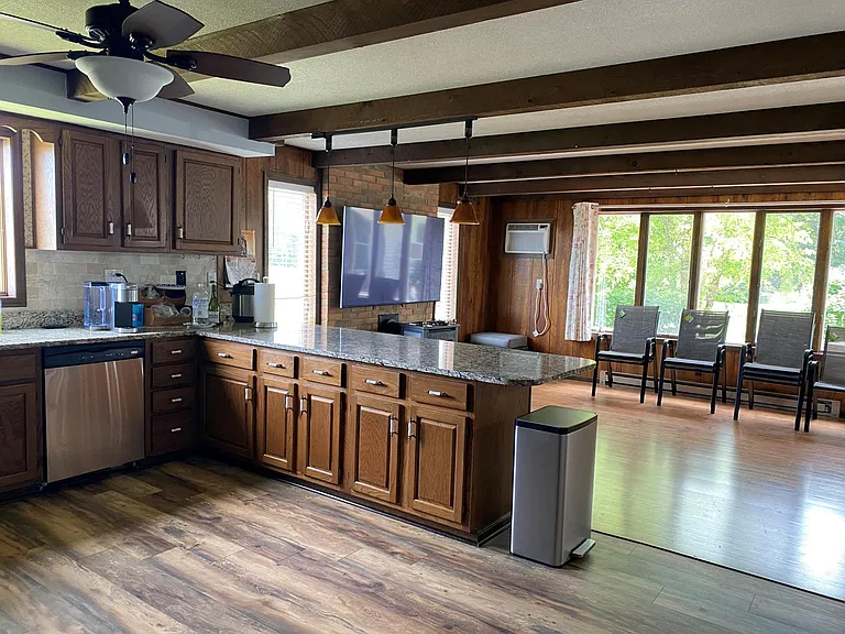 2571 Berlin Station Rd — Photo 24