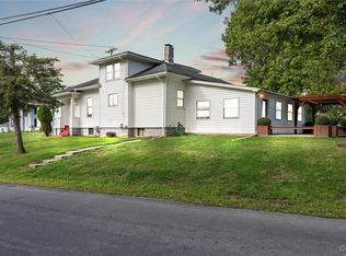 7355 Powers Rd, Auburn, NY 13021