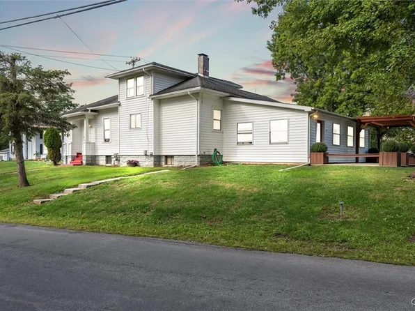 7355 Powers Rd, Auburn, NY 13021