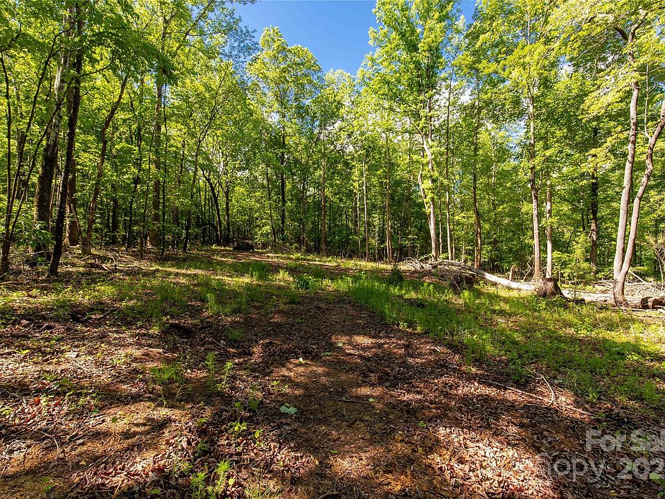 neloli☀︎ 5212 Lynch Dr, N Little Rock, AR 72117 | Zillow