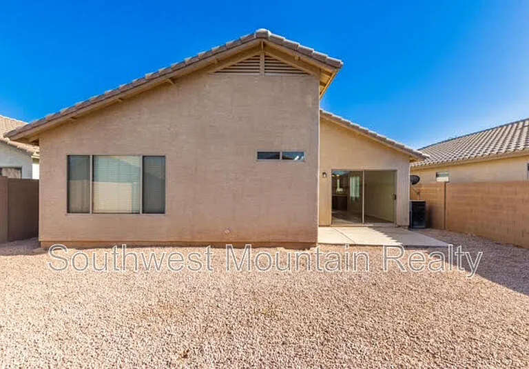 1140 W Oak Tree Ln — Photo 33