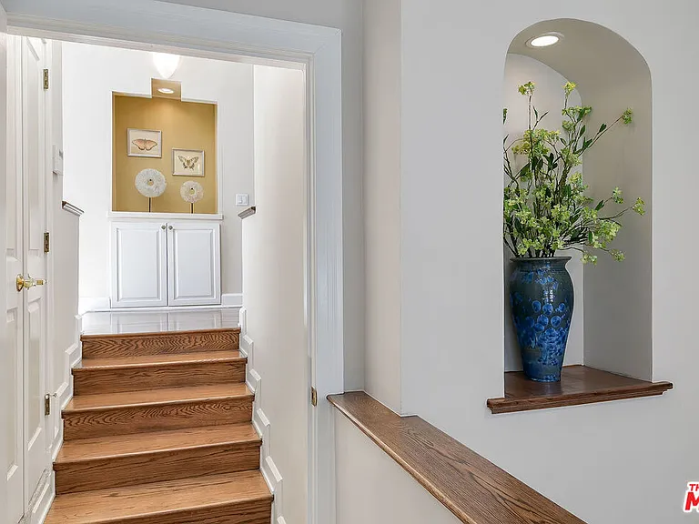 332 S Anita Ave — Photo 30