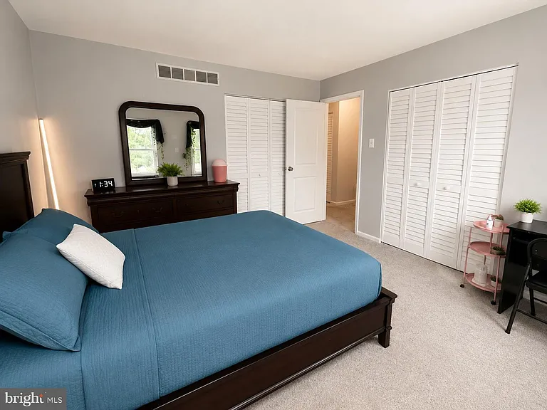 5 Society Ct — Photo 11