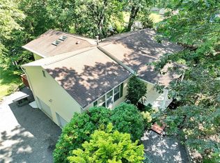 175 Parrott Rd, West Nyack, NY 10994