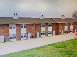 103 Ventura Ave APT J, Jefferson City, MO 65109