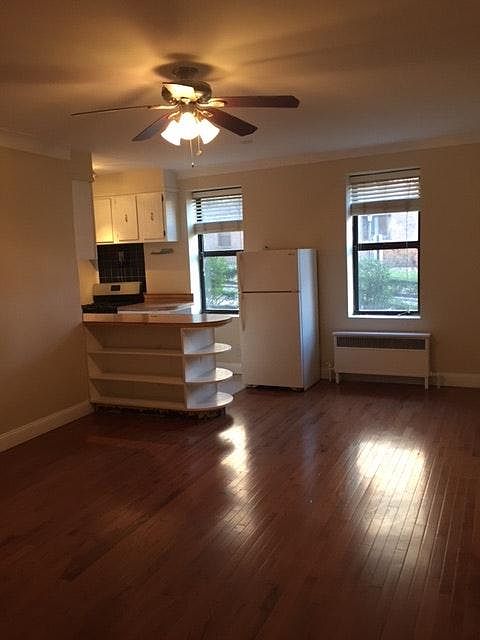 1st image of 1 Broad Pkwy APT 2S