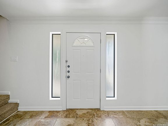3rd image of 3731 Briarhill