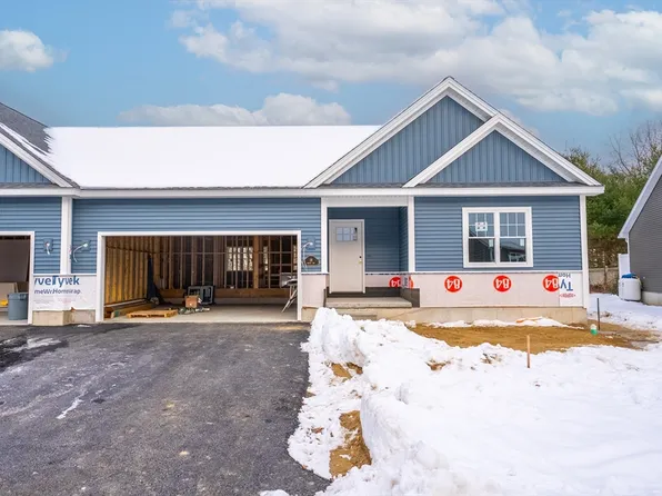 18 Nicols Way, Easthampton, MA 01027