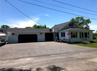 202 Hillside Ave, Oswego, NY 13126