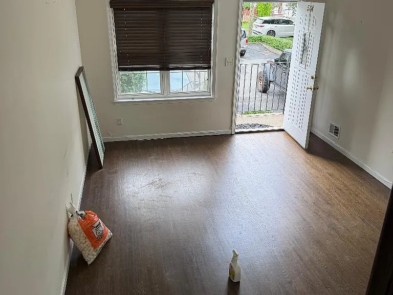 564 Oder Ave — Photo 1