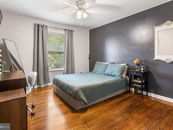 5th image of 3759 Cayuga Ln