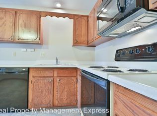 4201 S Locust Dr APT 5, Sioux Falls, SD 57105