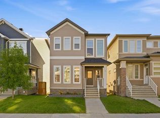 6 W Evanscrest Hts NW, Calgary, AB T3P 0S3