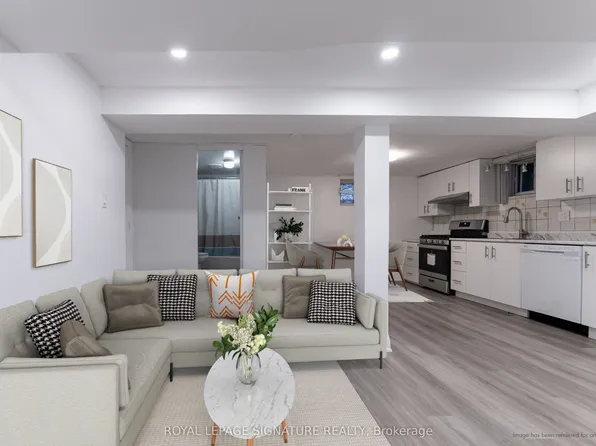 2 Clevedon St #Basement, Toronto, ON M3M 1M4