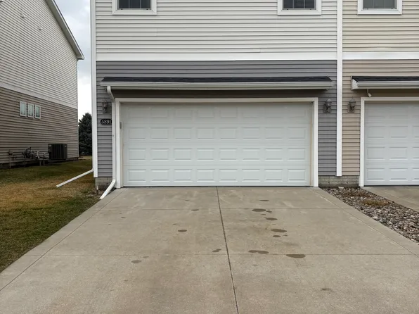 5891 Marble Cir #1, Johnston, IA 50131