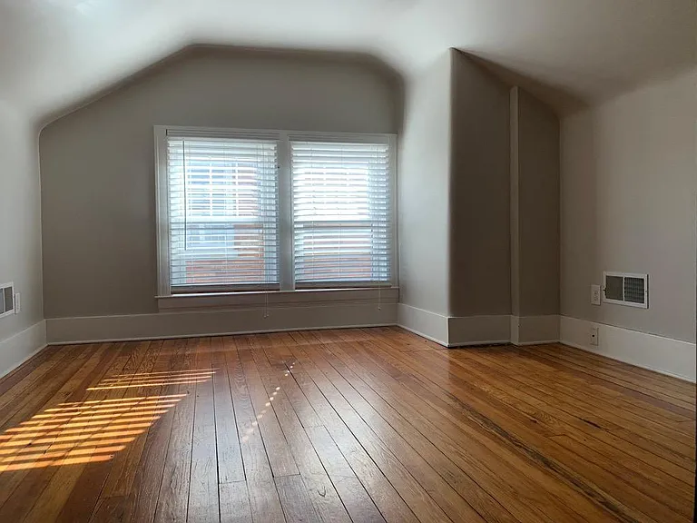 1738 Fernwood Ave — Photo 12