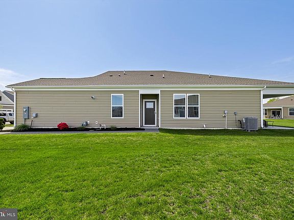 2nd image of 37117 Sparkling Sea Dr