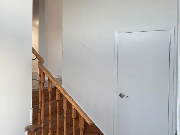 32 Martindale Cres — Photo 22