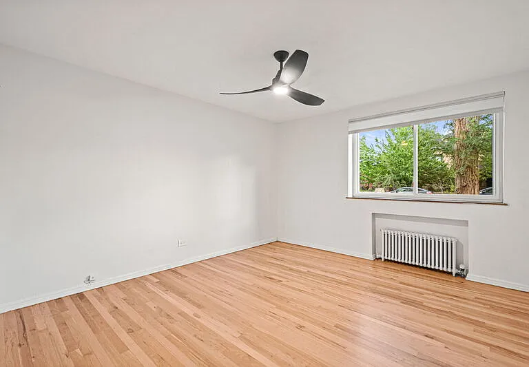 525 N Jackson St — Photo 6